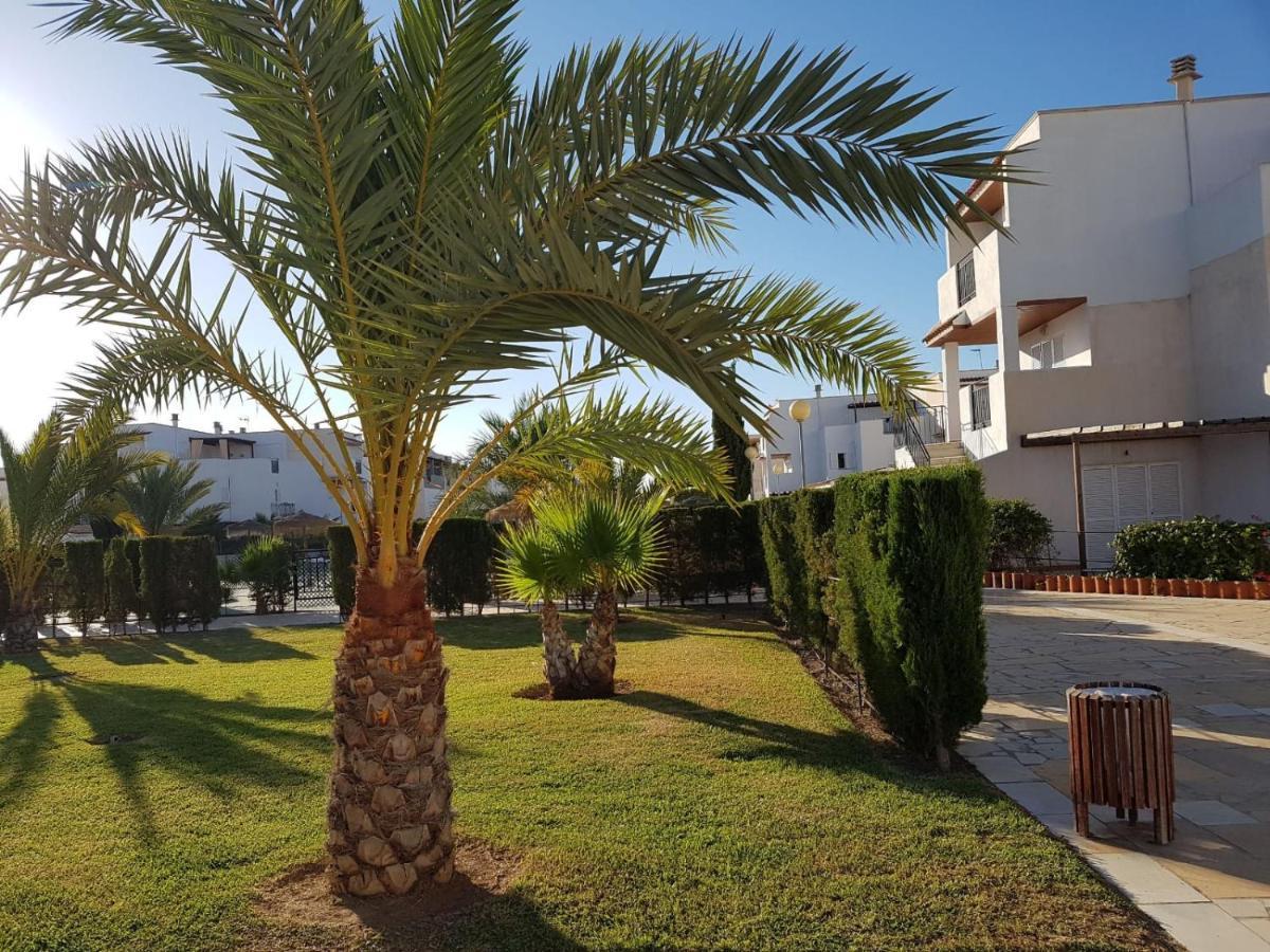 Casa Baja Naturista Con Patio En Primera Linea! Vera Kültér fotó