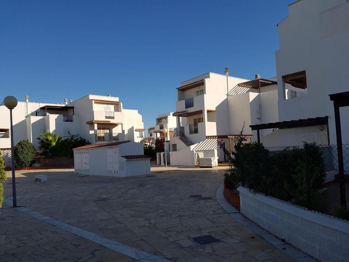 Casa Baja Naturista Con Patio En Primera Linea! Vera Kültér fotó