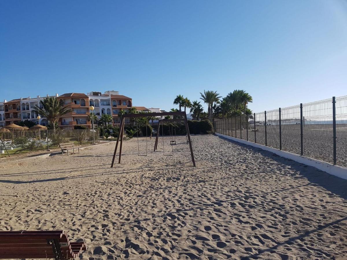 Casa Baja Naturista Con Patio En Primera Linea! Vera Kültér fotó