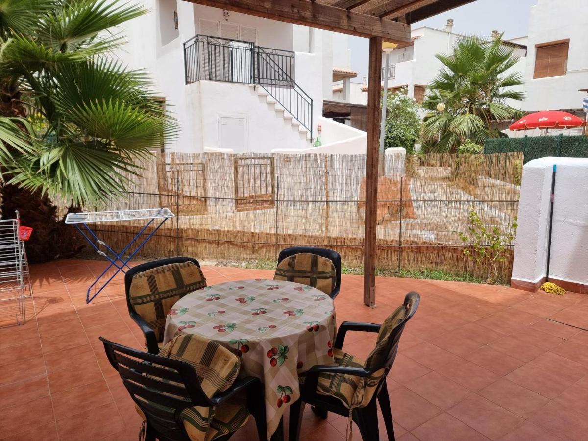 Casa Baja Naturista Con Patio En Primera Linea! Vera Kültér fotó